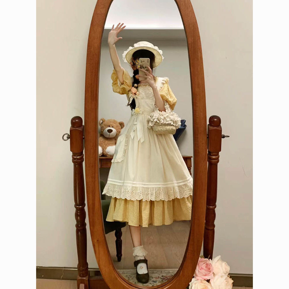 สไตล์อภิบาลคอสี่เหลี่ยมลายสก๊อตแขนฟองแต่งตัวผู้หญิงฤดูร้อนใหม่+ กระโปรงสองชิ้น (สินค้าตกแต่งหน้าอก)