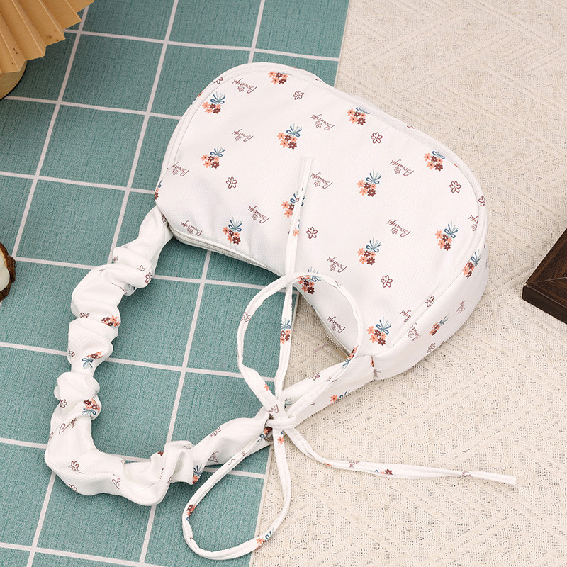 bag_1(BAG2219) กระเป๋าถือสะพายไหล่ลายดอกไม้ใบเล็ก ปรับสายย่นน่ารัก - รูปที่ 5