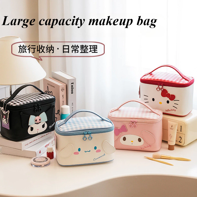 Sanrio Stereoscopic หูน่ารักการ์ตูนกระเป๋าเครื่องสําอาง Hello Kitty Cinnamoroll Melody Kuromi Travel กระเป๋าเก็บแบบพกพากระเป๋าถือ