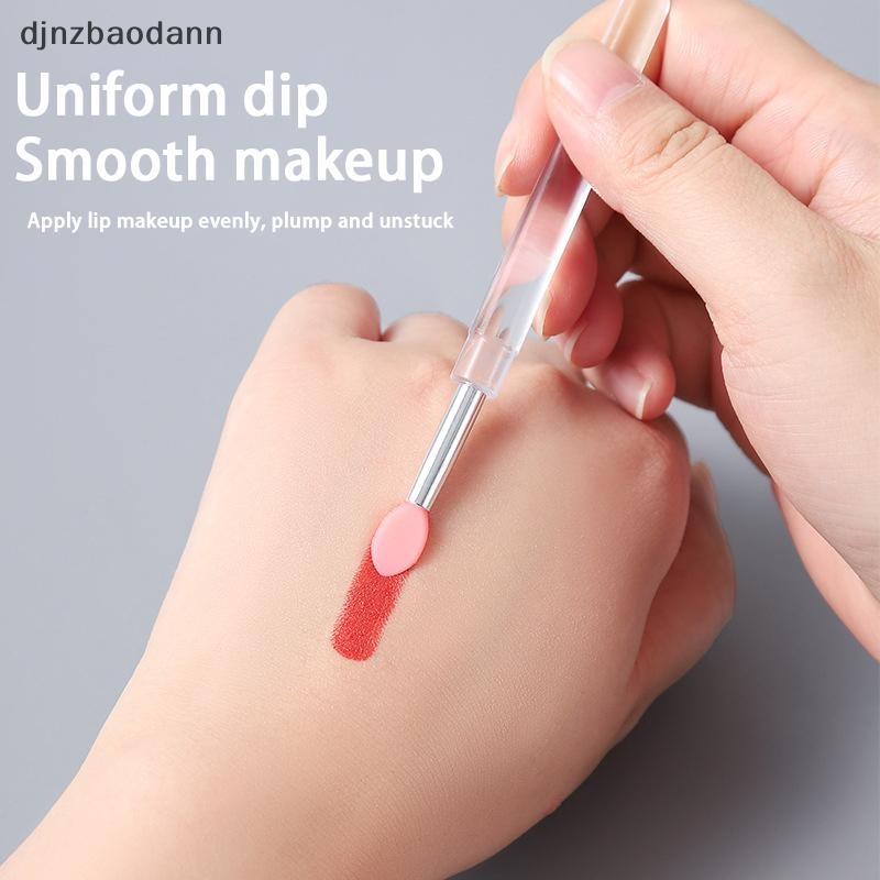 [DJNZ] แปรงทาปากซิลิโคนแบบพกพา 1 ชิ้นพร้อมฝาครอบ Soft al Lip Balm Applicator Lip Lipgloss แปรงแต่งหน้า NGSS