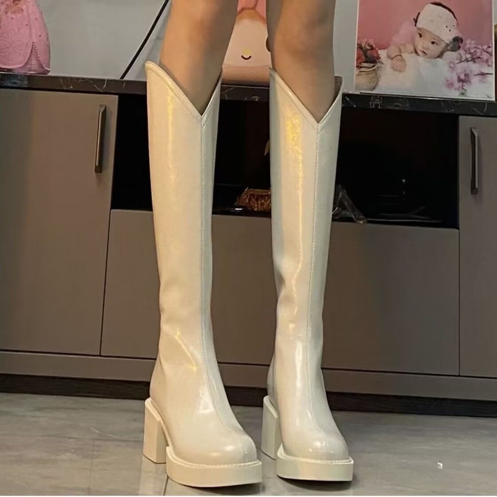 รองเท้าบูทโรมันรองเท้าหนังพรีเมี่ยมลําลองย้อนยุคสไตล์ใหม่