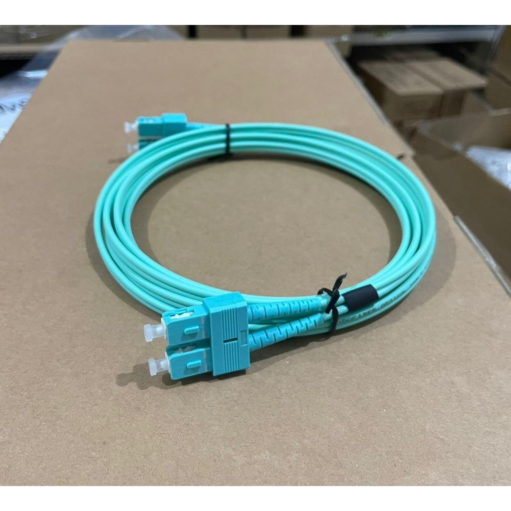 SC-SC Duplex Multimode OM3/OM4 50/125um 15 เมตร