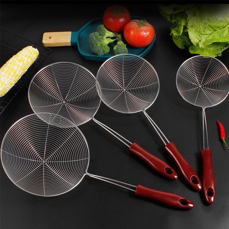 ChokSteel กระชอนสแตนเลส 14/16/18/20/22CM กระชอนตักของทอด กระชอนลวก ด้ามแดง น้ำหนักเบา