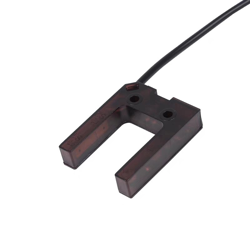 Omron สวิตช์โฟโตอิเล็กทริคชนิด U-Groove E3Z-G61/G81/G62/G82/G61-M3J เซ็นเซอร์ลิฟต์