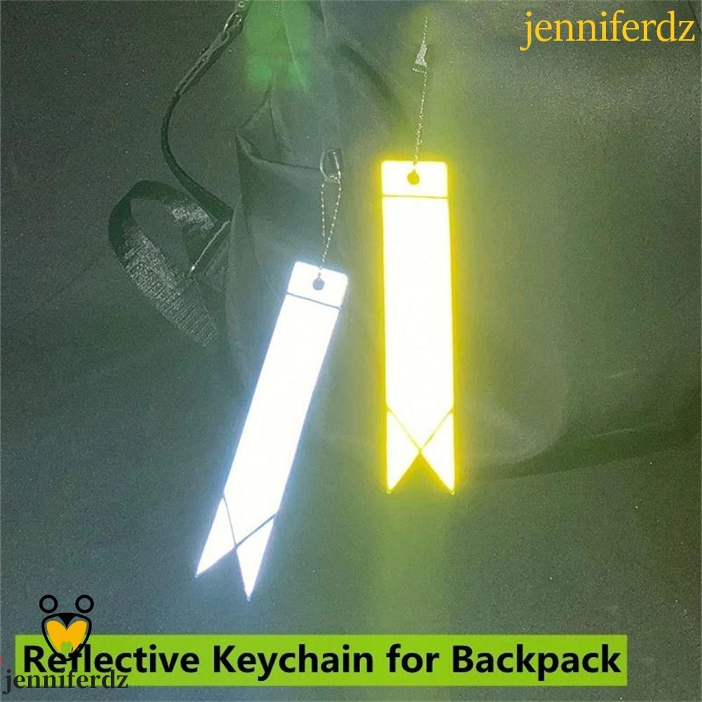 Jenniferdz จี้สะท้อนแสง ตั้งแคมป์ กลางคืน จราจร มาร์กเกอร์ กระเป๋าเป้สะพายหลัง จี้ เครื่องประดับ สะท้อนแสง กระเป๋า พวงกุญแจ ผู้ใหญ่ เด็ก แถบสะท้อนแสง