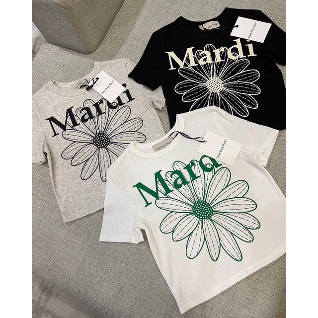 ปกติ Seoul mardi daisy cropฮิตมากกค่า สำหรับลายนี้ สายเกาห้ามพลาด เสื้อครอปผ้าร่องยืดหยุ่นได้เยอะมาก valen