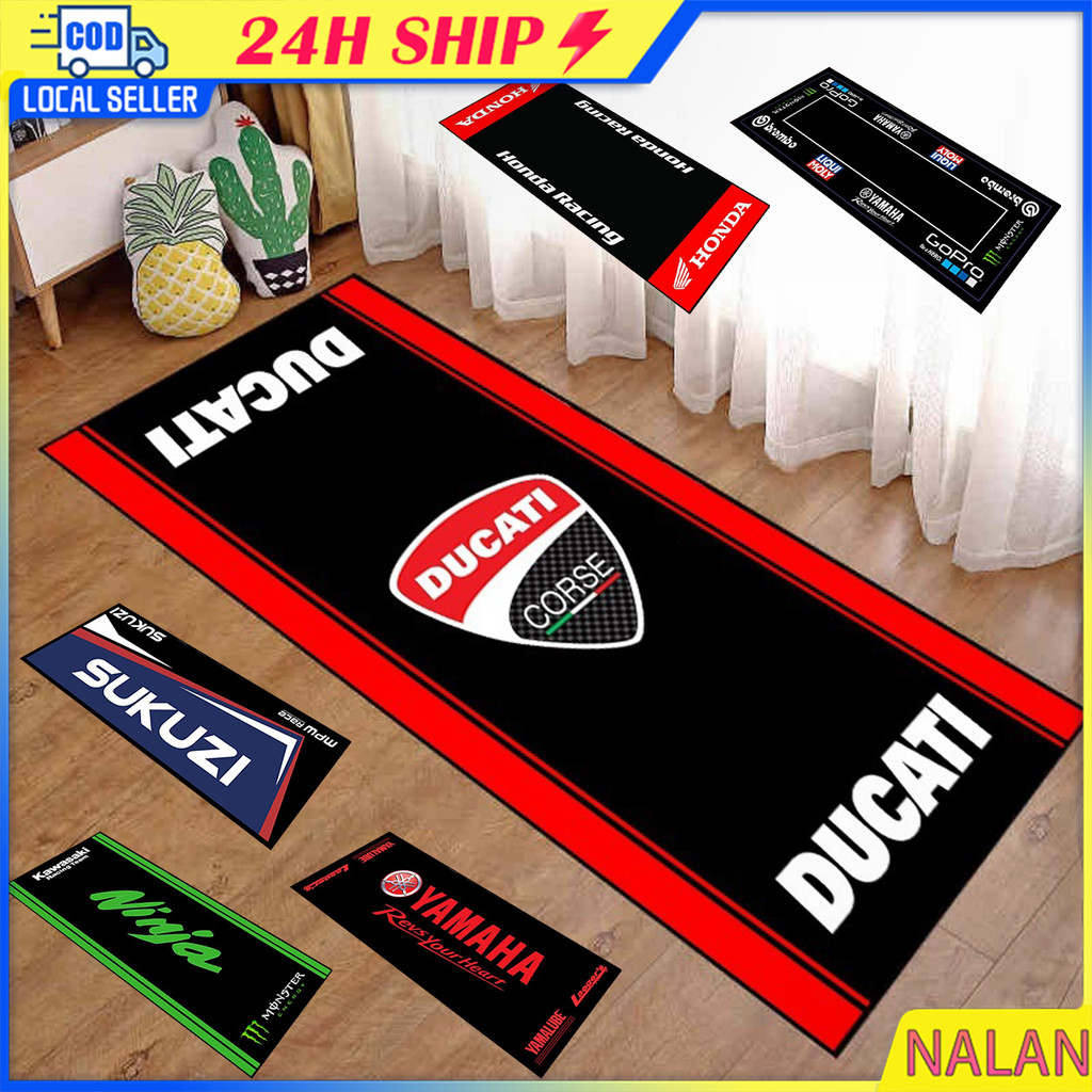 ร้านอยู่กรุงเทพ พรมจอดรถมอเตอร์ไซค์  กันลื่น Yamaha Honda Ninja Suzuki Ducati Universal ขนาด 50x160 ซม.