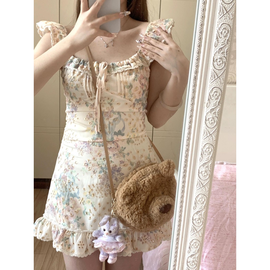 Chili Kokoชุดเดรสสายเดี่ยวเซ็กซี่สไตล์ฝรั่งเศสลายดอกไม้กลวง ชุดเดรสเสื้อกั๊กคอเหลี่ยมระบายโบว์สำหรับผู้หญิงมีซับใน 99110 - รูปที่ 5