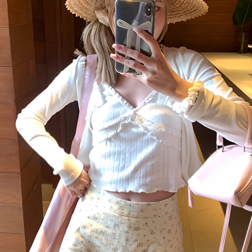 Pure Desire ลูกไม้ V คอ Camisole ผู้หญิงฤดูร้อน 2025 สไตล์ใหม่เซ็กซี่ Hot Girls สวมใส่ด้านนอกแขนกุดส