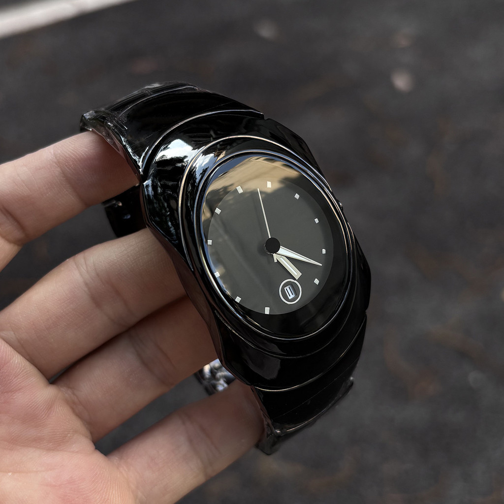 SKONA แฟชั่นแฟชั่นแบรนด์ High-End ins Niche Design y2k นาฬิกาควอทซ์ผู้ชายรูปทรงพิเศษพร้อมสต็อกผมตรง