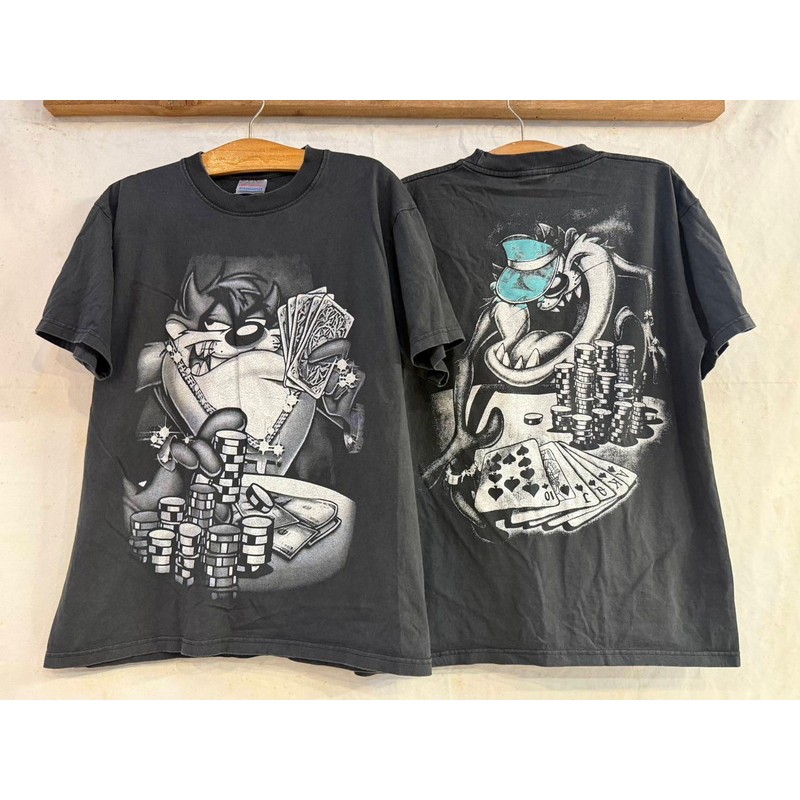 [ ล้านเสื้อ ] TAZMANIAN  ROYAL STRAIGHT FLUSH Bio Washed เสื้อวินเทจ เสื้อการ์ตูน