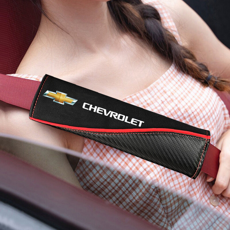 1/2pcs รถเข็มขัดนิรภัยคาร์บอนไฟเบอร์หนังไหล่ Pad ความปลอดภัยสําหรับ Chevrolet Spin Orlando Captiva Lova Zafira Trax Colorado Aveo Spark Cruze อุปกรณ์เสริม