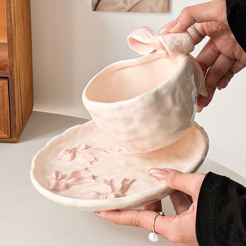 3D สามมิติ Bowknot นูนชามเซรามิค Niche ประณีตบนโต๊ะอาหารเบเกอรี่หวาน