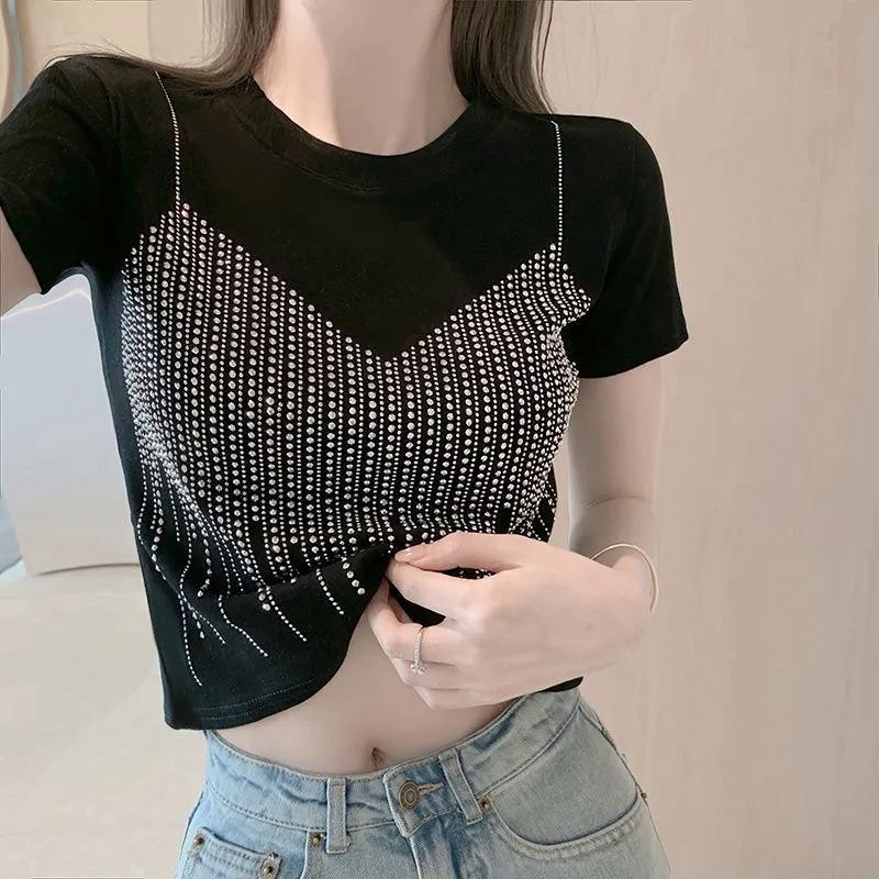เสื้อยืดแขนสั้นเพชรร้อนสำหรับผู้หญิง ดีไซน์เรียบหรู เก๋ไก๋ ท๊อป