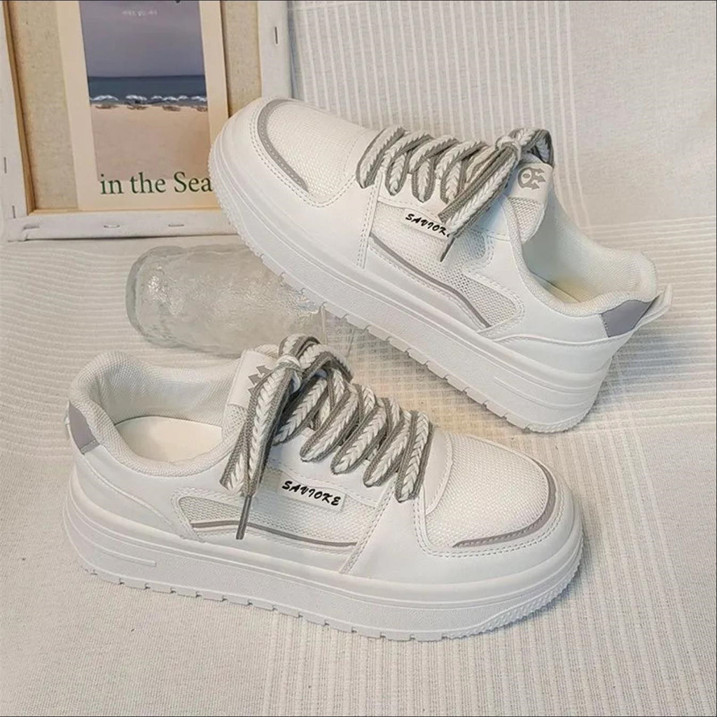 พร้อมส่งจากไทย ใหม่ รองเท้าผู้หญิง รองเท้าผ้าใบลำลอง รองเท้าแฟชั่น ระบายอากาศได้ดี รองเท้าเบามาก