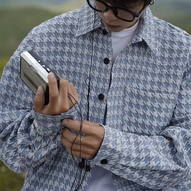 Houndstooth เสื้อเชิ้ตแขนยาวผู้ชายฤดูใบไม้ร่วงญี่ปุ่นย้อนยุคทุกการแข่งขันหลวมสบายๆวัยรุ่น Street สวมเสื้อแจ็คเก็ต