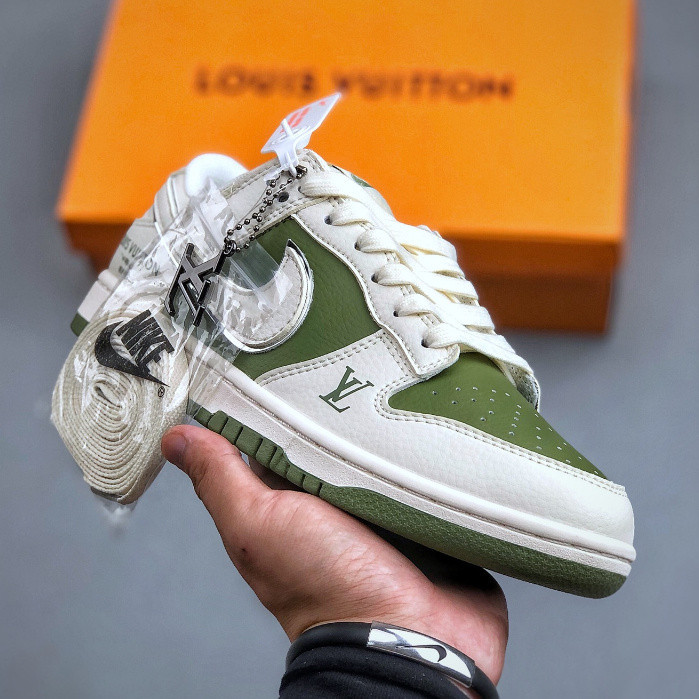 Buckle Basket Low Casual รองเท้าผ้าใบ BB8766-2111