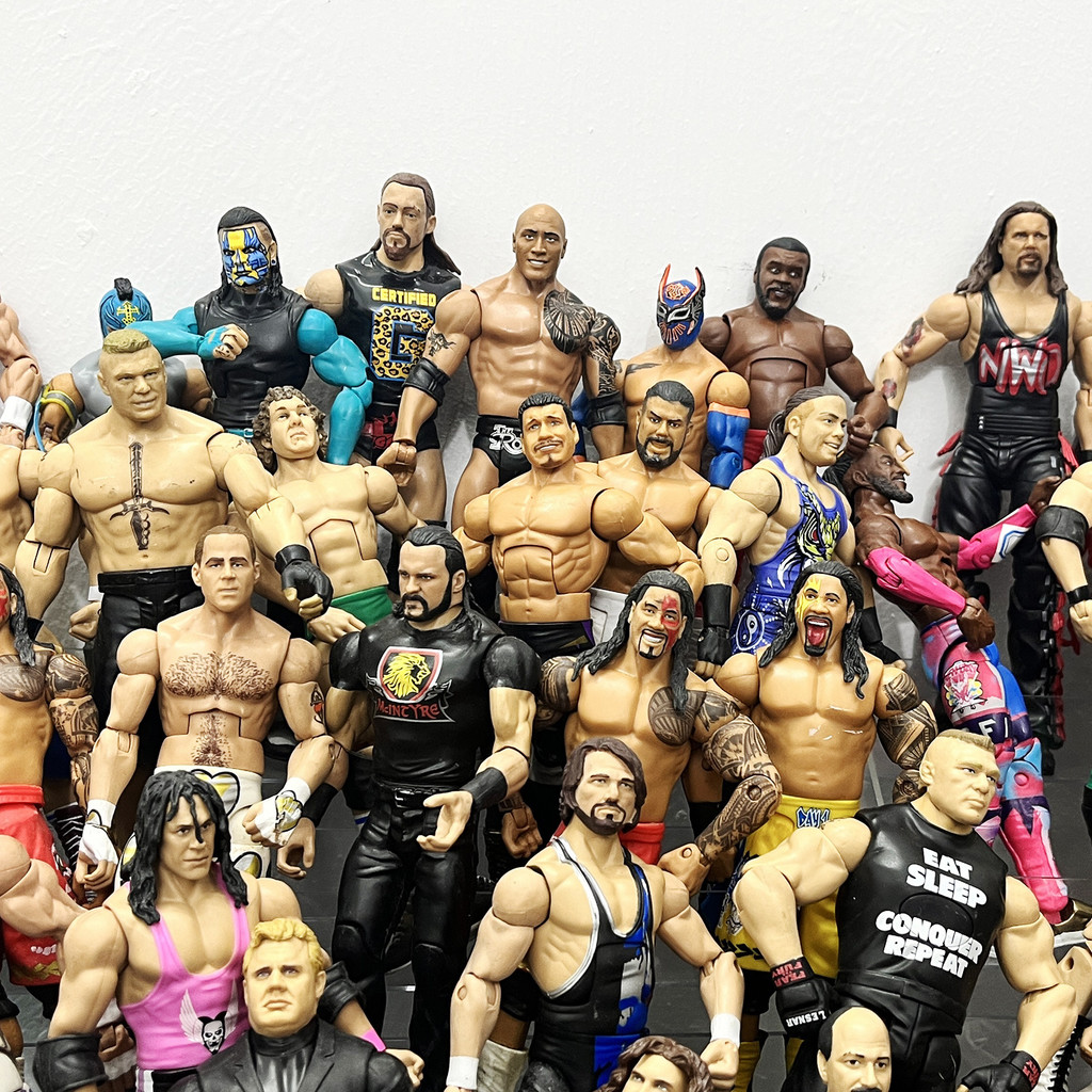 ขายด่วน Mattel WWE นักมวยปล้ำจอห์นสันจอห์นเซนเซนมิคฟฟรีย์สุดยอดตุ๊กตา