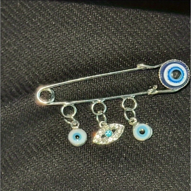 Lucky Blue Devil Eye เข็มกลัด Pin สําหรับผู้หญิงผู้ชายพู่ Dropping Oil Charm Pin เครื่องประดับแฟชั่น