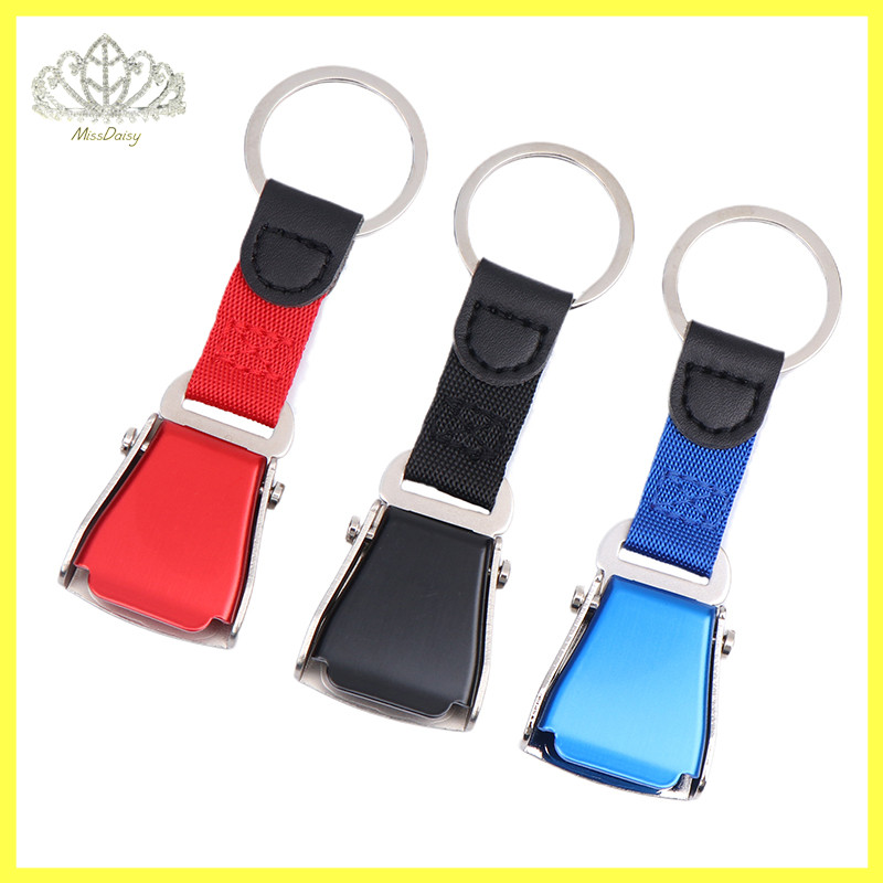 Daisy 1PC Mini Safety Seatbelt เครื่องบินหัวเข็มขัดพวงกุญแจสายคล้องคอสําหรับเที่ยวบิน Keyes เครื่องบิน Airline ขนาดเล็กการบินของขวัญเข็มขัดนิรภัย TH