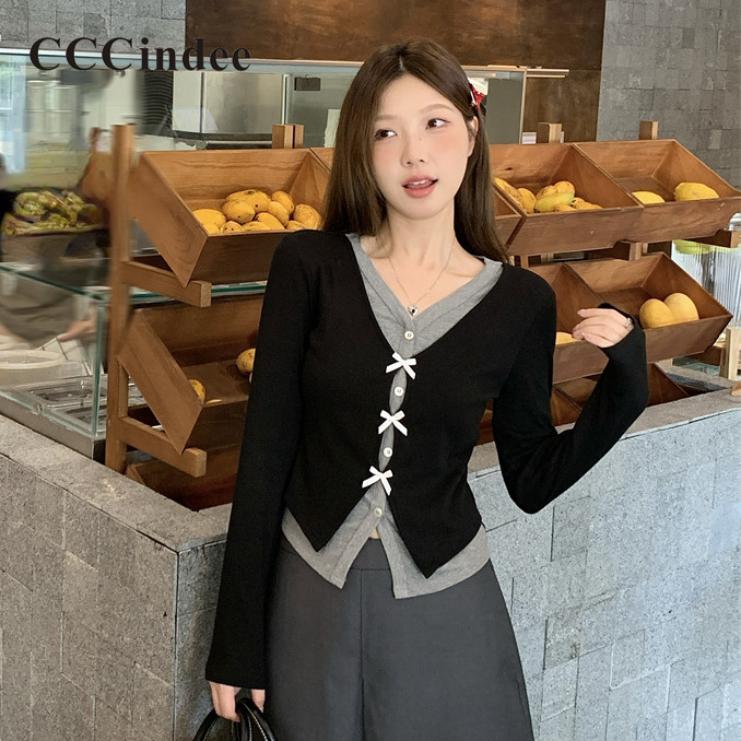ซีซีซินดี ผู้หญิงเสื้อสเวตเตอร์ถักแขนยาวสไตล์ใหม่สีตัดกันปลอมสองชิ้น 2024 ลําลอง