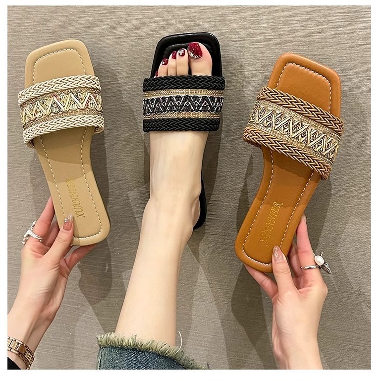 รองเท้าแตะผู้หญิงขนาดใหญ่ด้านล่างรองเท้าแตะลําลอง Flip-Flops