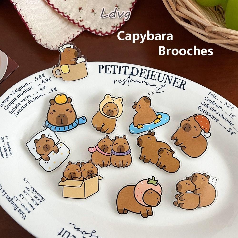 Ldvg 1PC หมุดการ์ตูน, เข็มกลัด Capybara อะคริลิค, มัลติฟังก์ชั่นน่ารักรูปร่างอุปกรณ์อเนกประสงค์เครื่องประดับป้ายปกกระเป๋าเป้สะพายหลัง