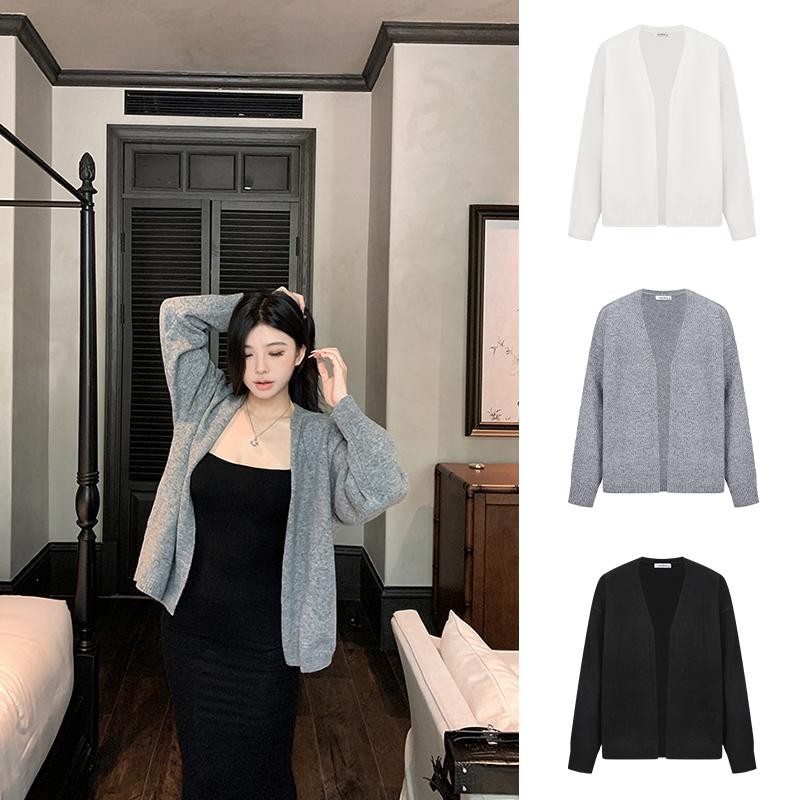MOESSQUEEN ควีน ควีน ออฟ เมอร์ซี คาร์ดิแกนเสื้อกันหนาวอารมณ์อ่อนโยนและสะดวกสบาย 
