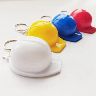 พลาสติกที่มีสีสัน3จําลองหมวกนิรภัยที่เปิดขวดพวงกุญแจก่อสร้างกระเป๋าเป้สะพายหลังแขวนเครื่องประดับที่สําคัญจี้ของขวัญ