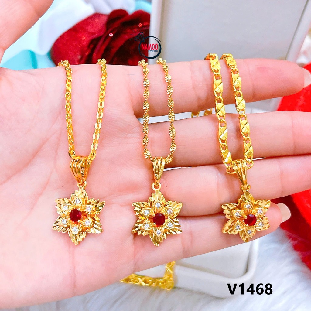 โวลต์1468 สร้อยคอพร้อมจี้รูปดอกไม้พร้อมหินไพลินสีแดงคุณภาพสูงเน้นดึงดูดเย้ายวน