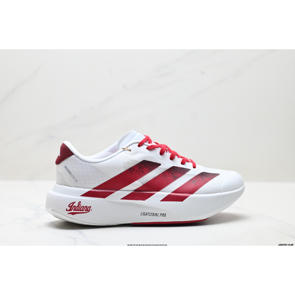 Adidas รองเท้าวิ่งลำลอง Low-Match ออกแบบเพื่อกันลื่นและมีความคงทน JQ4576