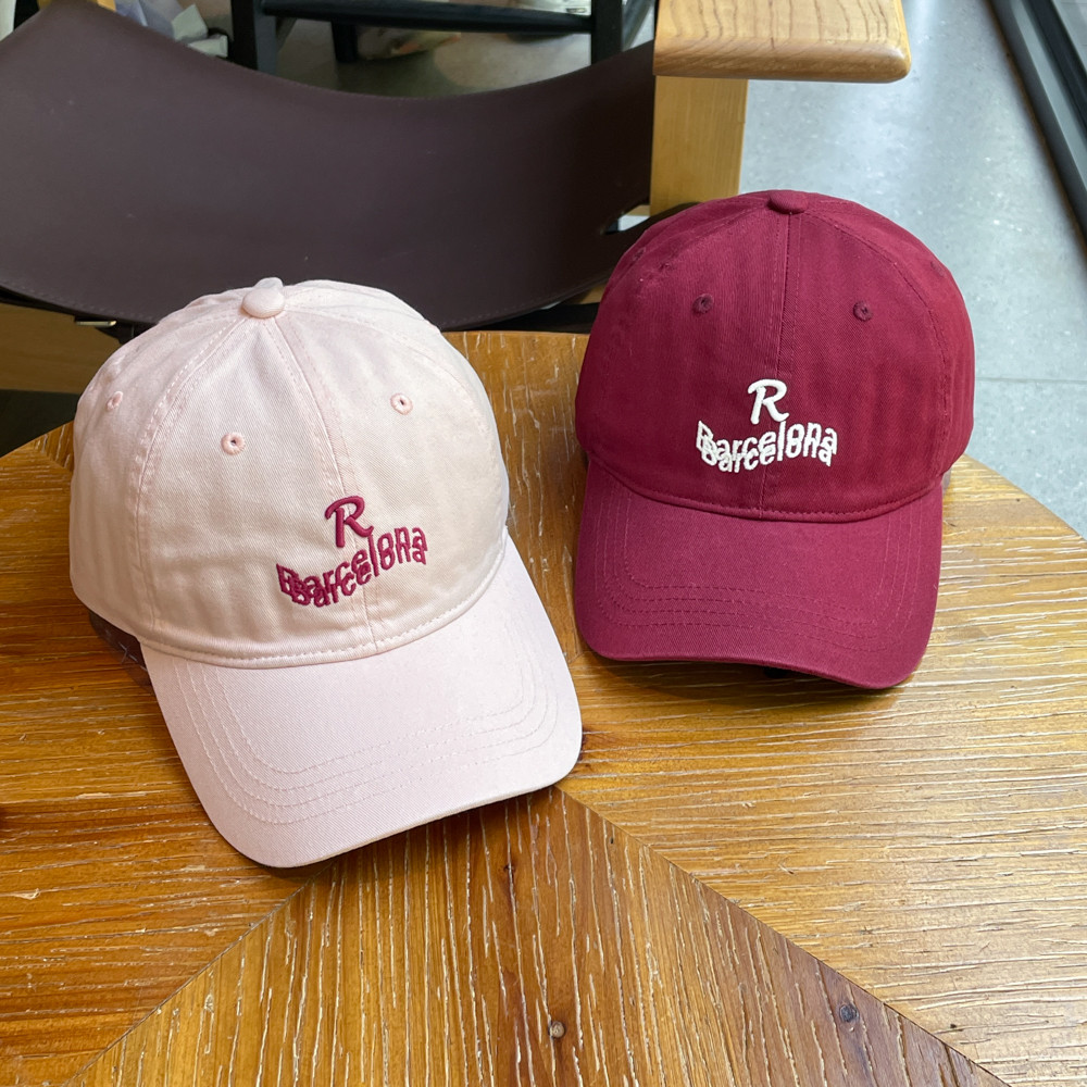 Face-appearing Small Soft Top Cap หมวกเบสบอลลําลองทุกการแข่งขัน