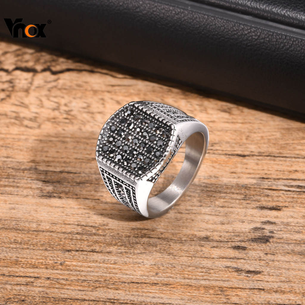 VNOX วีน็อกซ์ แหวนเพทายสีดําสําหรับผู้ชายสแตนเลสแหวนฮิปฮอปที่เรียบง่ายคริสต์มาสอุปกรณ์วันเกิดของขวัญ
