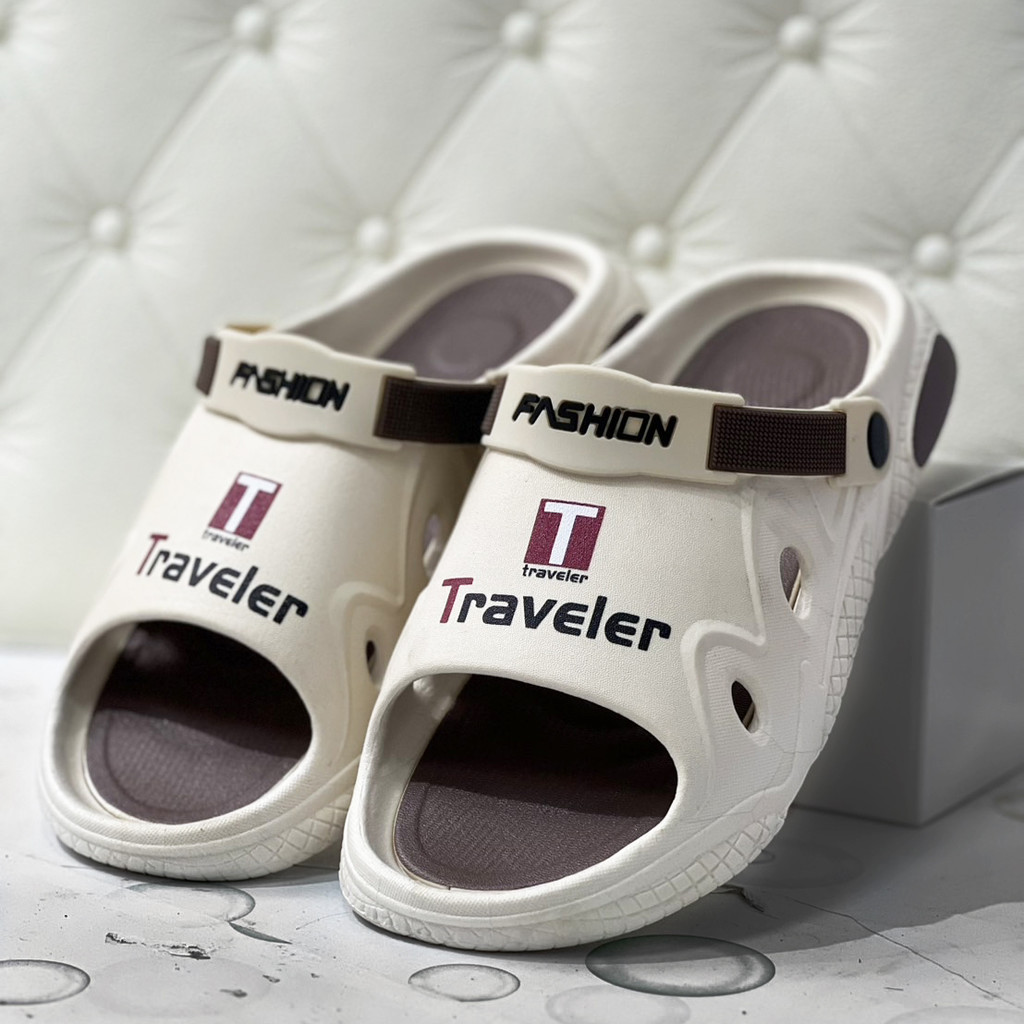 FULFIL รองเท้าแตะแบบสวมทรงสปอร์ต โลโก้ Traveler ทันสมัย น้ำหนักเบาใช้งานง่ายมีให้เลือก 2 สี พร้อมส่ง
