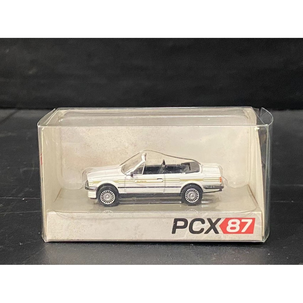 P PCX 1: 87 BMW Arbinna Convertible Apina C2 รถสีขาวรุ่นสินค้าคงคลัง Treatment HO Scale ลักษณะเป็นเห