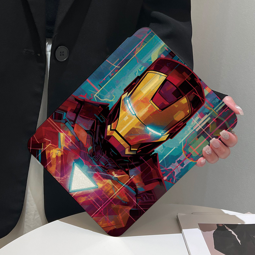 เคส Iron Man iPad pro11 2022 2024 air4/5/6 Marvel เคส iPad อะคริลิคหมุนได้สามพับ mini6 gen5/6/7/8/9/