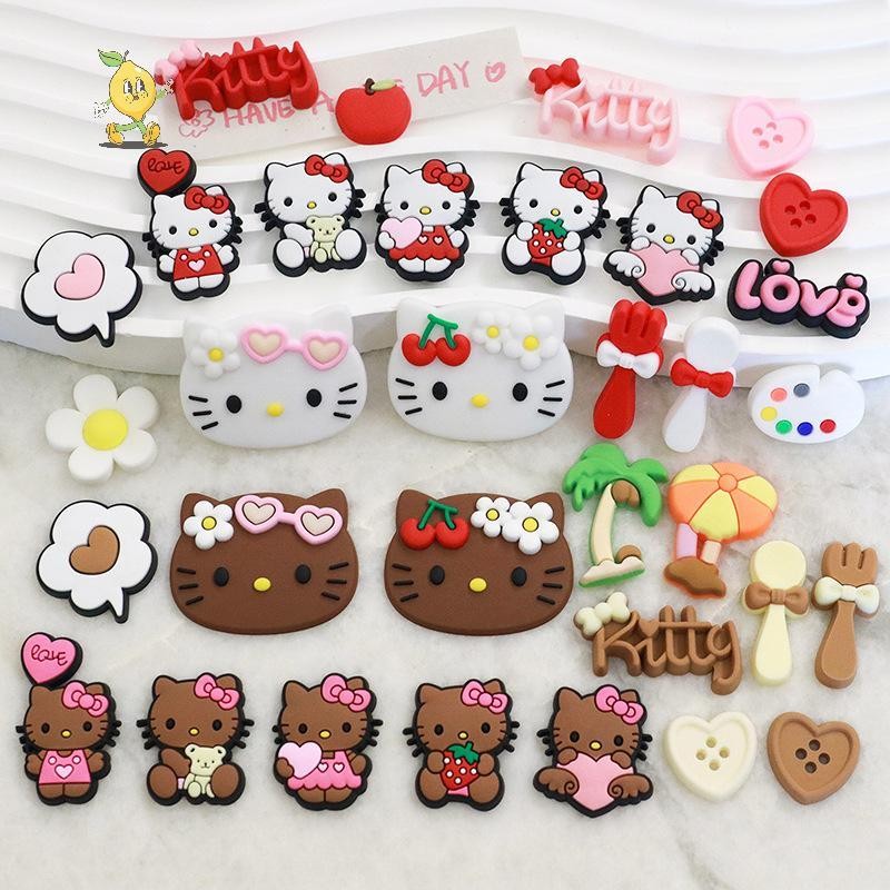 ชุดของขวัญHelloKittyธีมฮาวาย รองเท้าแตะ ฝาครอบโทรศัพท์ มugs และแพทช์ตกแต่ง