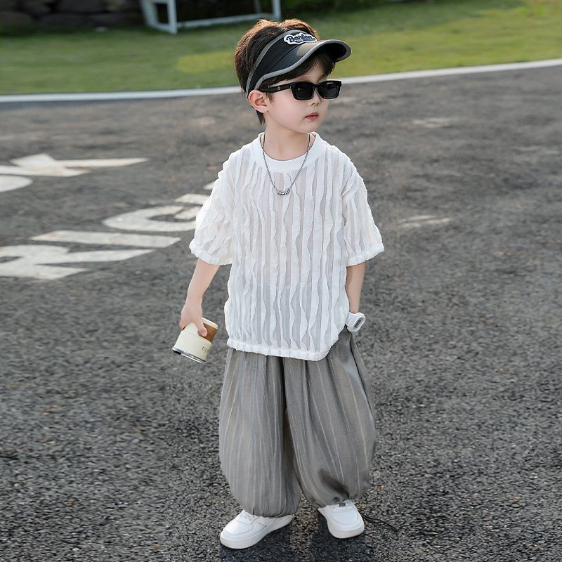 ชุดสูทเด็กผู้ชายฤดูร้อนบางสไตล์แฟชั่นหล่อเด็กเสื้อผ้ากางเกงกันยุงแขนสั้นสไตล์ใหม่ชุดสองชิ้น