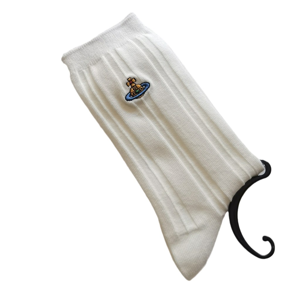 ถุงเท้าสไตล์ญี่ปุ่น Vivienne แบบใหม่ พิมพ์ลายเส้นแนวตั้ง สีดำและสีขาว สำหรับผู้หญิง - รูปที่ 3