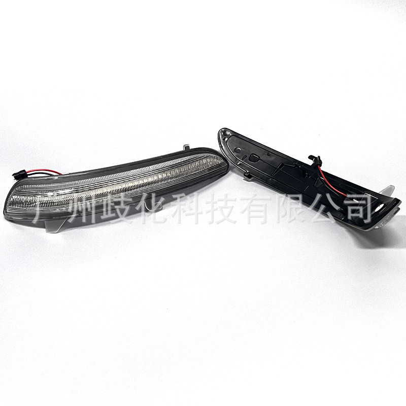 เหมาะสําหรับ Peugeot Peugeot208/Peugeot2008/Citroen C3 รถ LED วิ่งน้ําเลี้ยวสัญญาณ