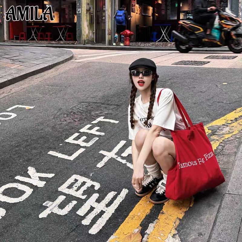 Amila Minority Fashion Canvas Bag Red Letters Commute กระเป๋าสะพายความจุขนาดใหญ่