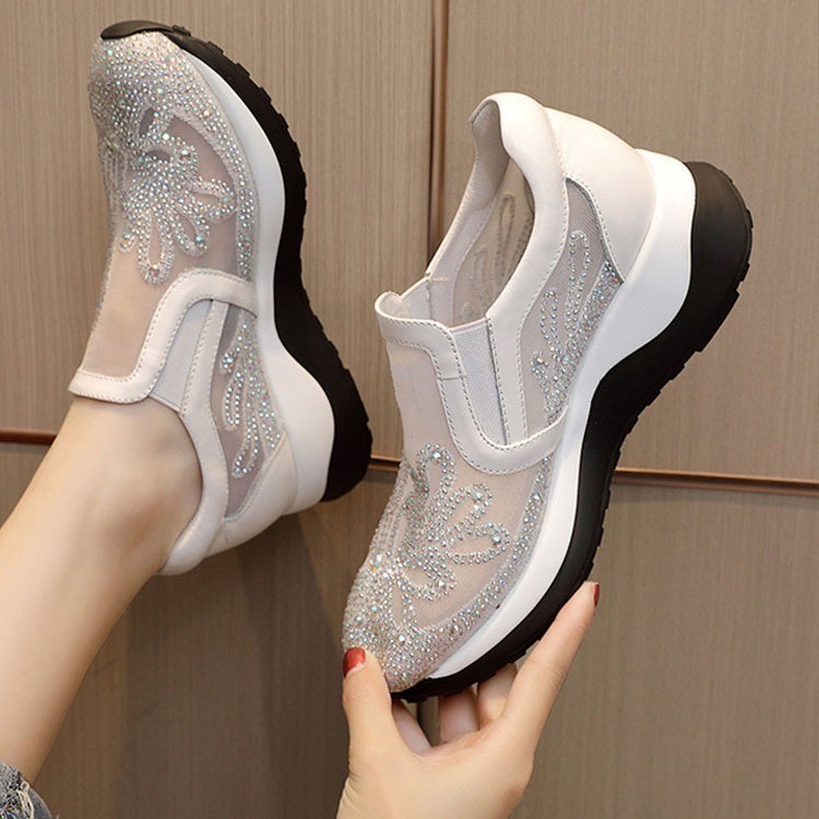 Casual สบาย Soft-Soled ตาข่าย Breathable Wedge ส้นหนา Soled กลางส้นรองเท้าสีขาวรอบ Toe ฝาครอบเท้า Anti @-