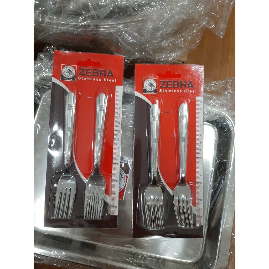 Zebra ส้อมผลไม้ ส้อม Zelect หนา 2 มม. 14.5 ซม. ตราหัวม้าลาย (แพ็คละ 4 ชิ้น)