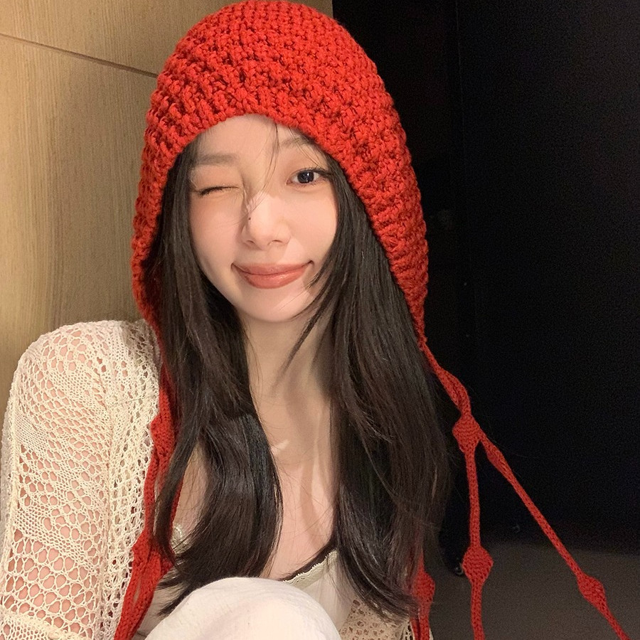 น่ารักพู่ถักหมวกผู้หญิงฤดูหนาวหมวกทําด้วยผ้าขนสัตว์นักเรียนป้องกันหูหมวกอบอุ่น