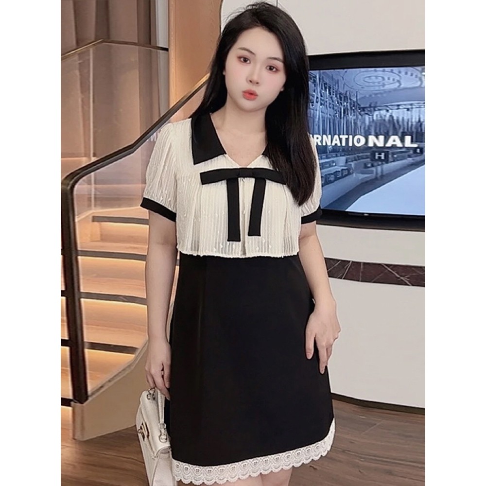 【ใหม่】 M-4XL เดรสแต่งโบว์ เดรสแฟชั่น ชุดเซ็ทกระโปรง ดูดีดูแพง ทรงบาน สวยเซ็กซี่ขยี้ใจ ชุดเดรสผ้าลูกไม้สวย เรียบหรู