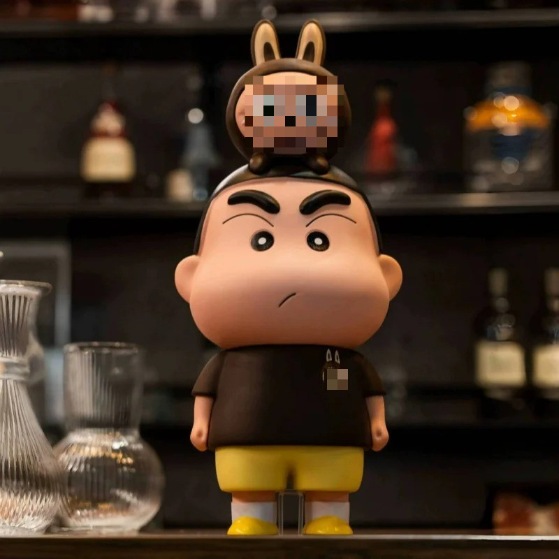 Crayon Shin-chan COS รูปรุ่น Crayon Shin-chan ตุ๊กตาเครื่องประดับรุ่น Q ตุ๊กตาอะนิเมะ