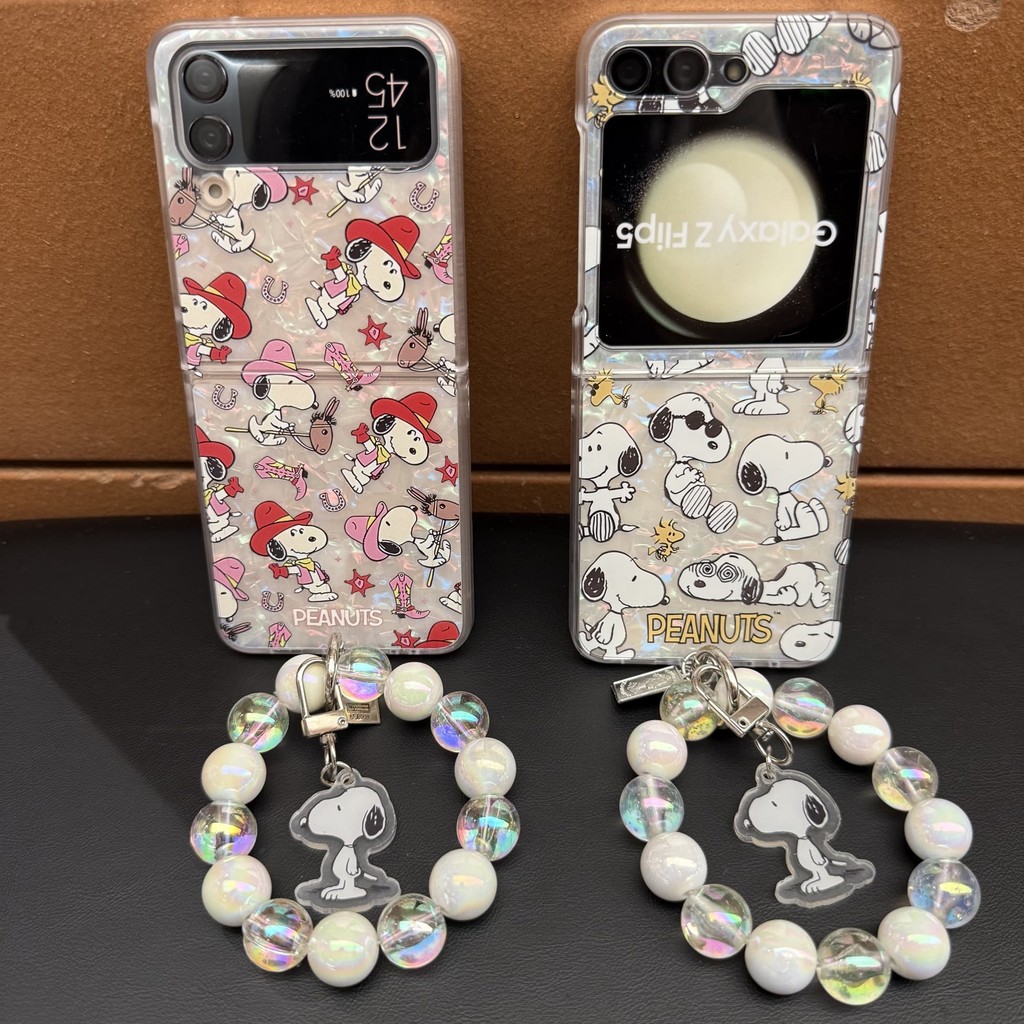 ฝาหลังสําหรับ Samsung Galaxy Z Flip 7 6 5 4 3 กรณี Snoopy Shell รูปแบบสร้อยข้อมือ Chain Hard PC กันกระแทกเคสโทรศัพท์