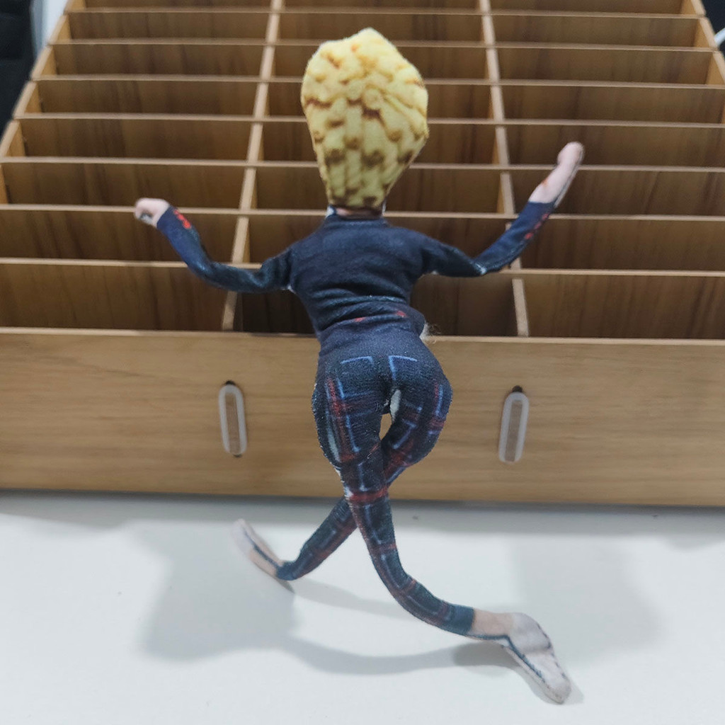 เทพธิดานามธรรม: ตุ๊กตา Sakamoto Ryuji Anecdotes: ตุ๊กตา Sakamoto Ryuji