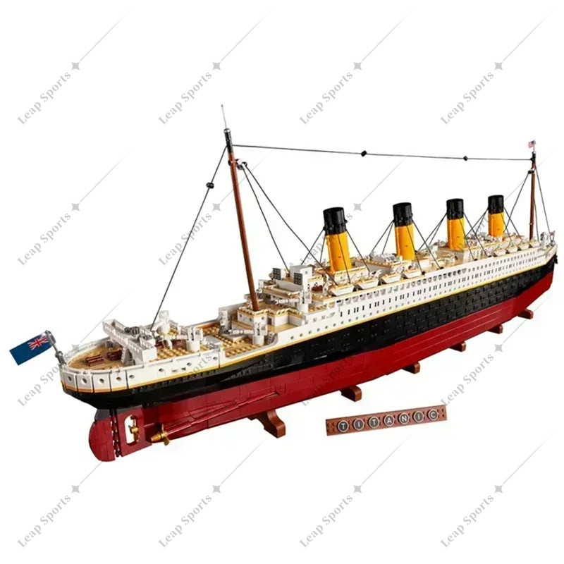 Movie Series Titanic Large Scale Cruise Wheel 10294 Building Block Building Block Toy Gift Boat Mode