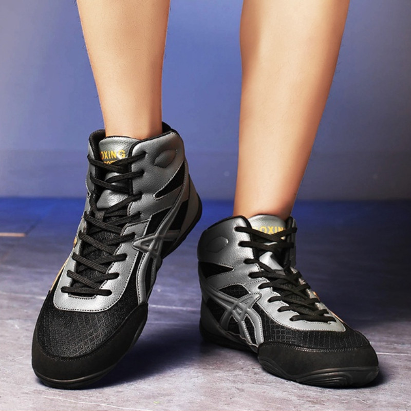 Mens Boxing Wrestling Professional Sports Shoes Sanda Shoes High-Top Fighting Training Shoes